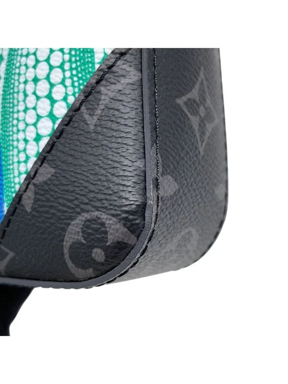 Louis Vuitton Shoulder Bag Monogram Eclipse Reverse LV Yk Trio Messenger Yayoi